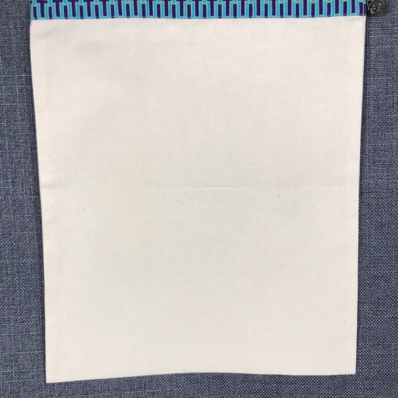 Tory Burch Set of 2 Dust / Shoe / Travel Bags 12” x 15” in Great Condition - Picture 16 of 17